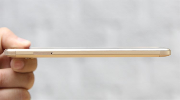 Điện thoại ZTE Blade Wave 3