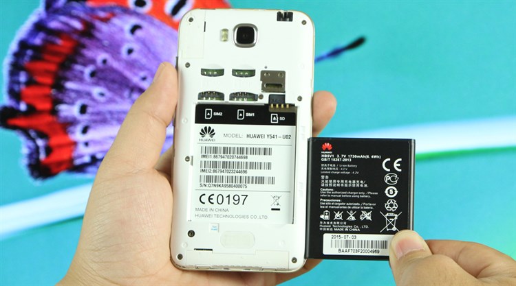 Điện thoại Huawei Y541