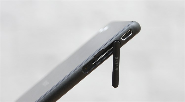 Điện thoại Sony Xperia M4 Aqua LTE