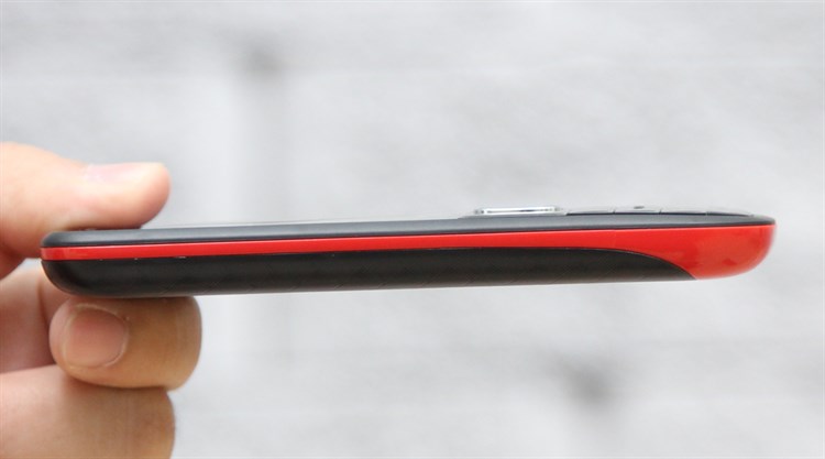 Điện thoại Mobell M328