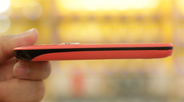 Điện thoại Mobell M328