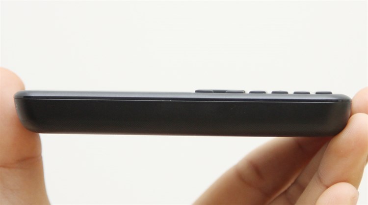 Điện thoại Philips E105 Màu Đen