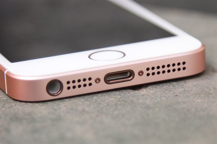 Điện thoại iPhone SE 64GB Màu Vàng Hồng