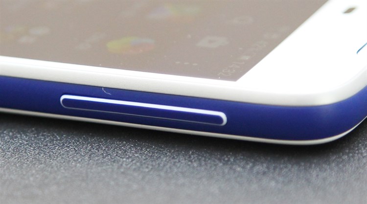 Điện thoại HTC Desire 628