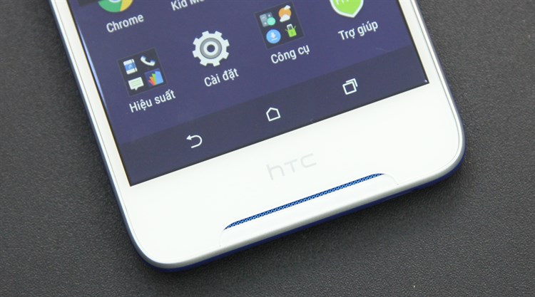 Điện thoại HTC Desire 628