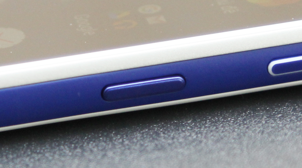 Điện thoại HTC Desire 628