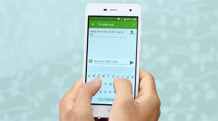 Điện thoại Q Vita