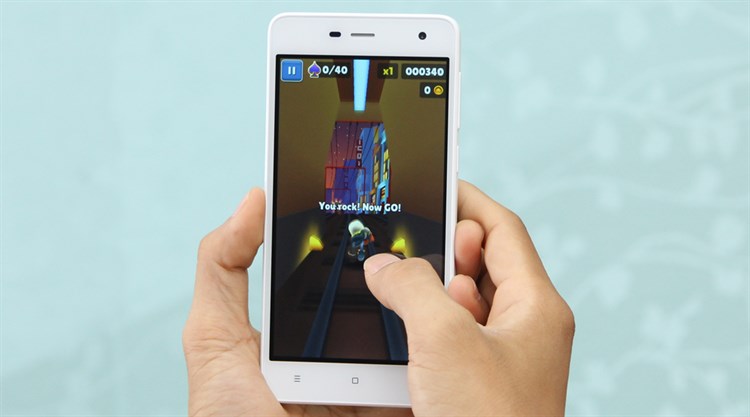 Điện thoại Q Vita