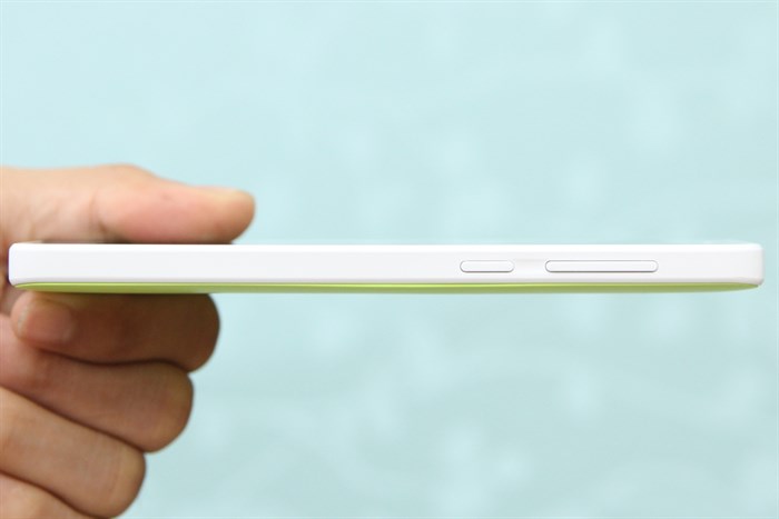 Điện thoại Q Vita