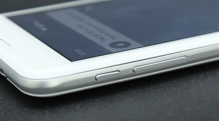 Điện thoại Mobell S39