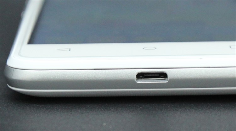 Điện thoại Mobell S39