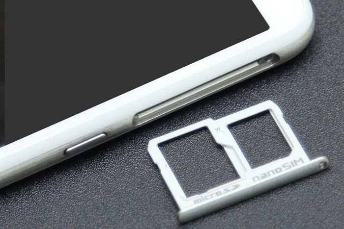 Điện thoại LG X Screen