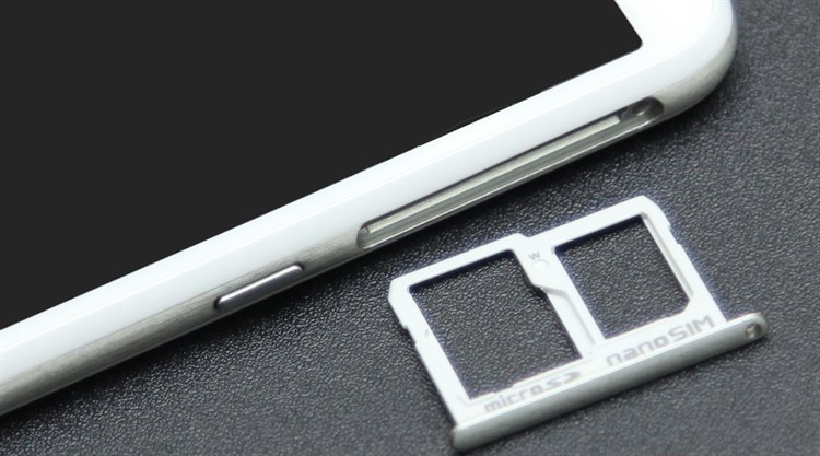 Điện thoại LG X Screen