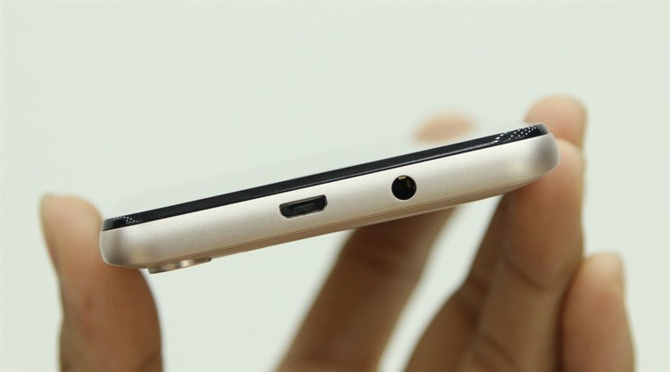 Điện thoại Wiko K-Kool