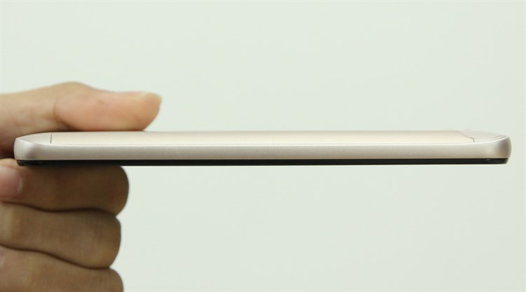 Điện thoại Wiko K-Kool