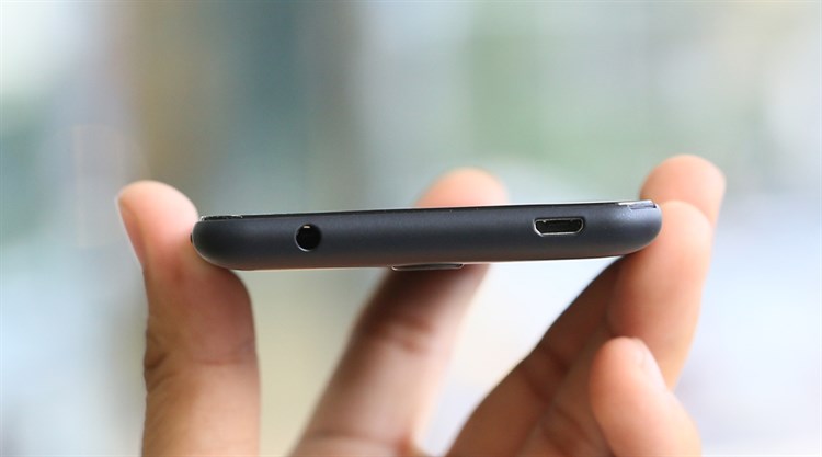 Điện thoại Mobiistar Lai Yuna C