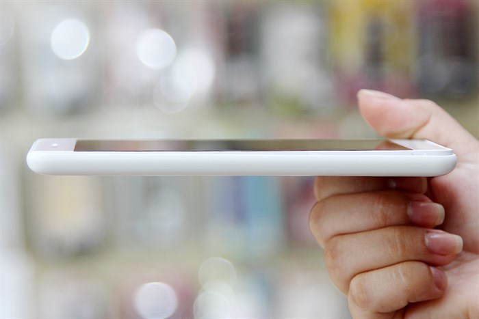 Điện thoại Mobiistar Lai Yuna C