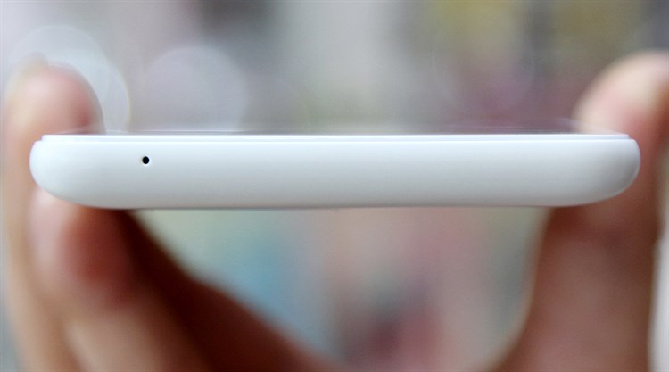 Điện thoại Mobiistar Lai Yuna C