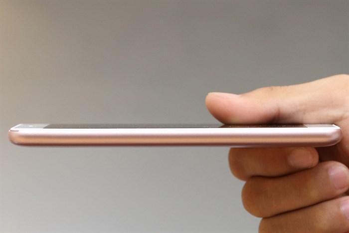 Điện thoại Mobiistar Lai Yuna C