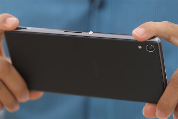 Điện thoại Sony Xperia XA Ultra