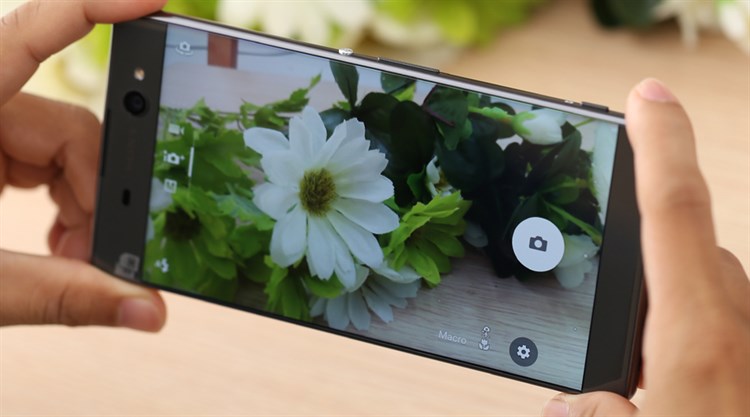 Điện thoại Sony Xperia XA Ultra