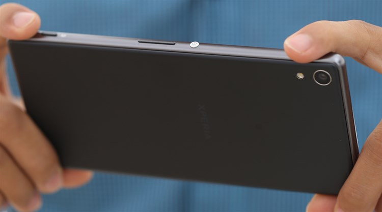 Điện thoại Sony Xperia XA Ultra