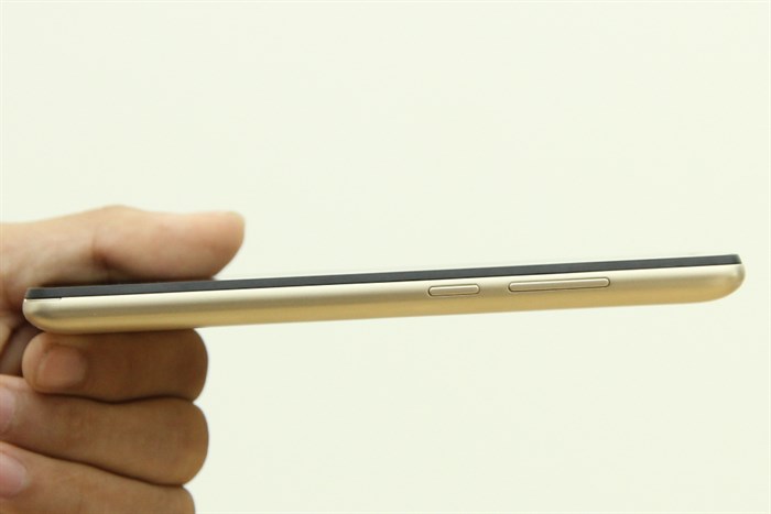 Điện thoại Mobiistar Lai Zoro 2