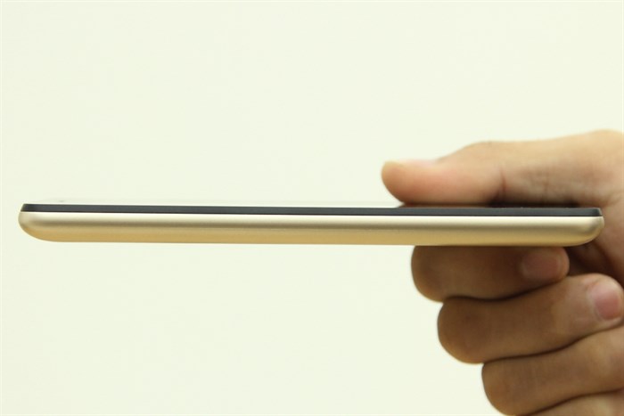 Điện thoại Mobiistar Lai Zoro 2