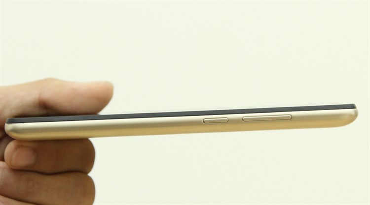 Điện thoại Mobiistar Lai Zoro 2