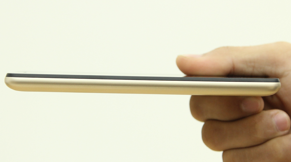 Điện thoại Mobiistar Lai Zoro 2
