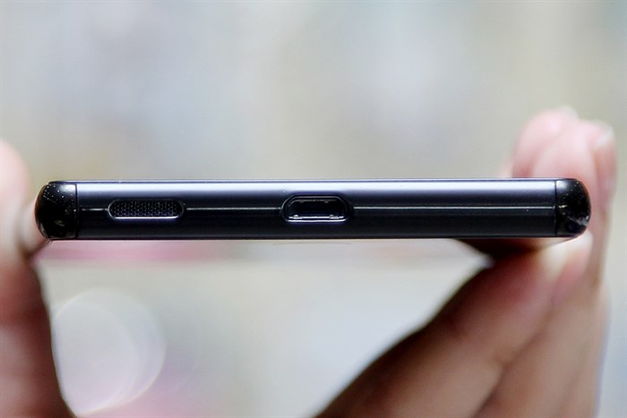 Điện thoại Sony Xperia M5 (Single SIM)