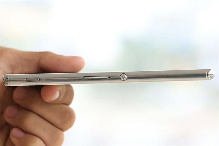 Điện thoại Sony Xperia M5 (Single SIM)