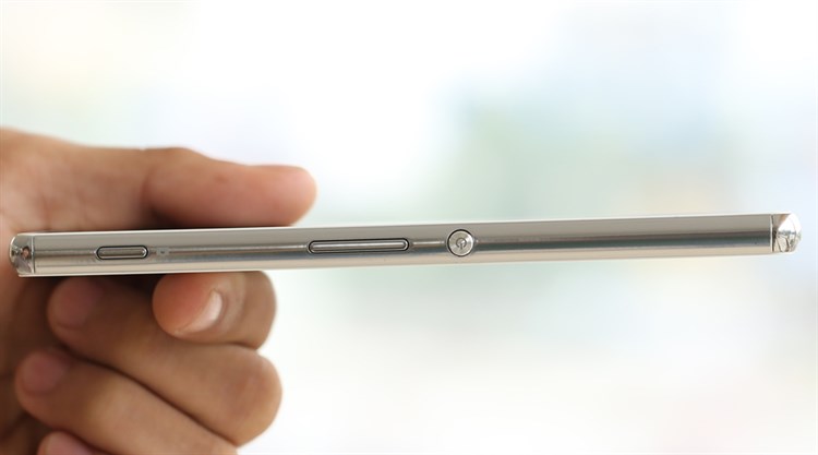 Điện thoại Sony Xperia M5 (Single SIM)