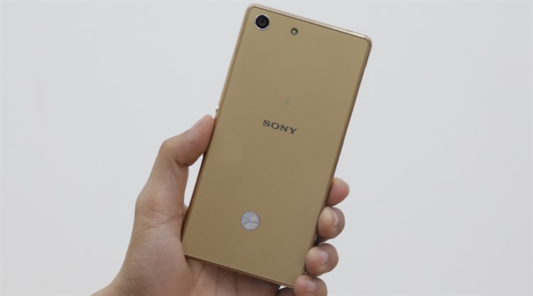 Điện thoại Sony Xperia M5 (Single SIM)