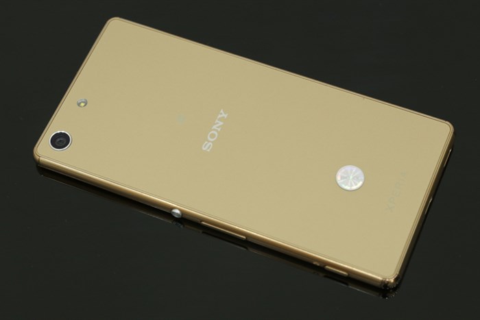 Điện thoại Sony Xperia M5 (Single SIM)