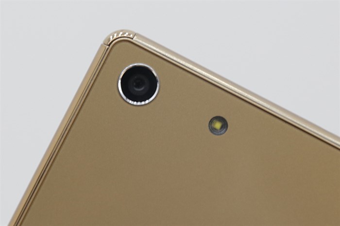Điện thoại Sony Xperia M5 (Single SIM)