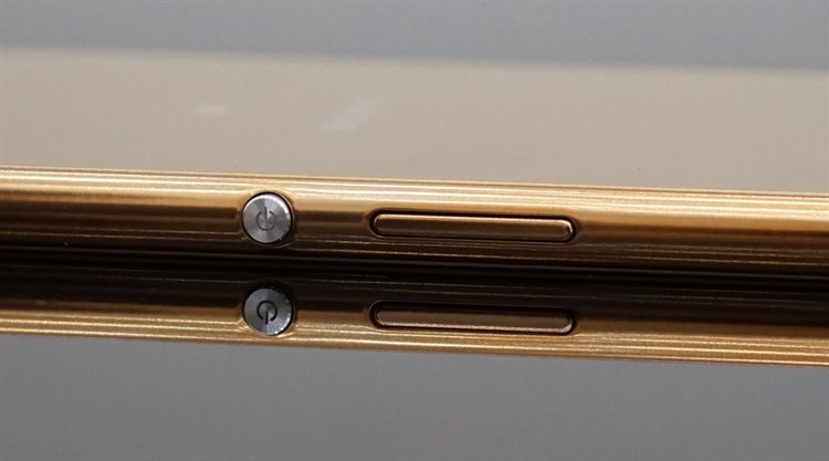 Điện thoại Sony Xperia M5 (Single SIM)