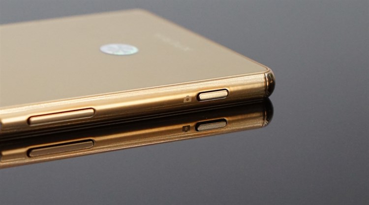 Điện thoại Sony Xperia M5 (Single SIM)