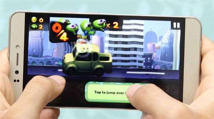 Điện thoại Q Vita S