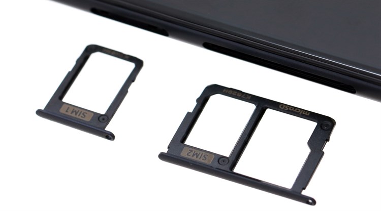 Điện thoại Samsung Galaxy J3 Pro