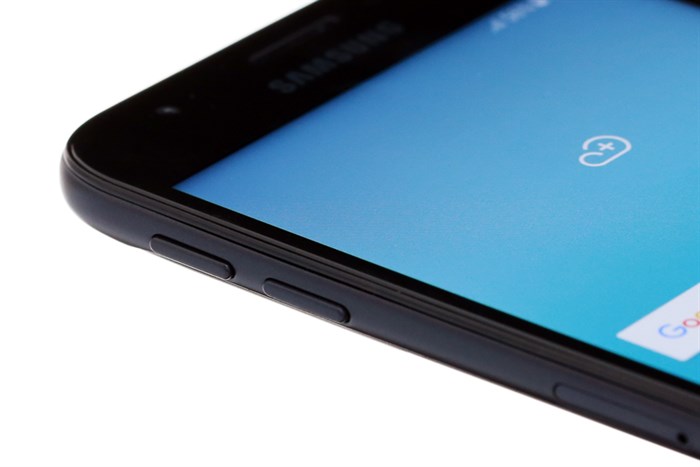 Điện thoại Samsung Galaxy J3 Pro