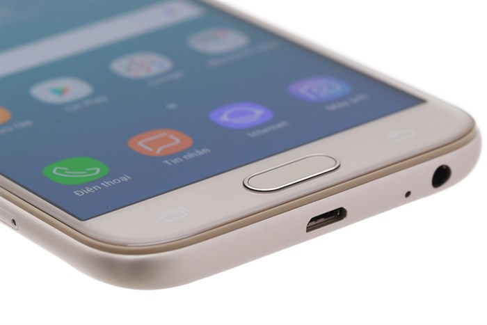 Điện thoại Samsung Galaxy J3 Pro