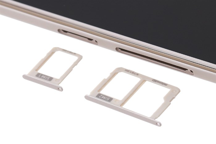 Điện thoại Samsung Galaxy J3 Pro