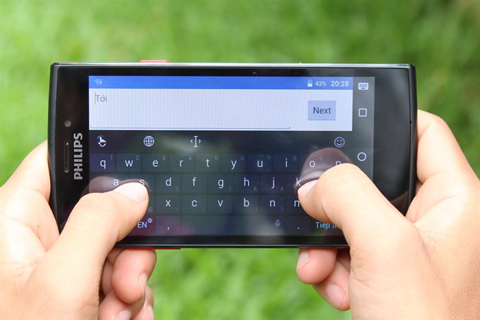 Điện thoại Philips S337