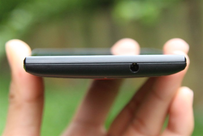 Điện thoại Philips S337