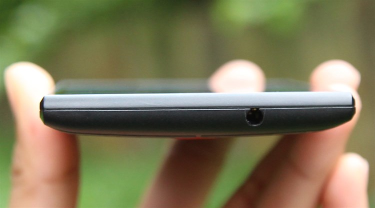 Điện thoại Philips S337