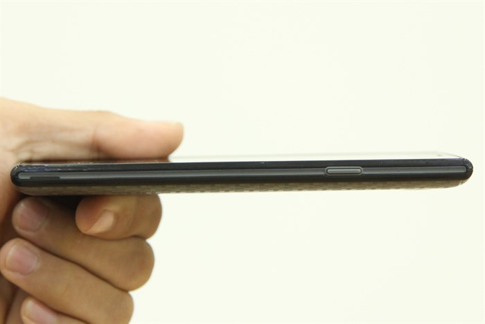 Điện thoại Philips S337