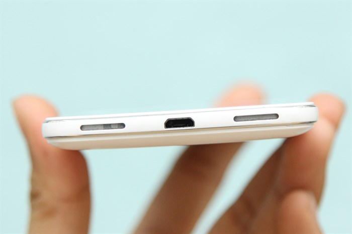 Điện thoại Obi Worldphone S507 Màu Trắng
