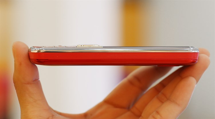 Điện thoại MOBELL M389 Màu Đỏ