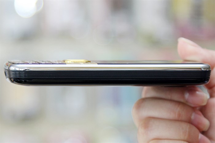 Điện thoại MOBELL M389 Màu Đen